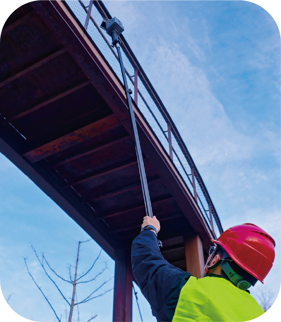 Extension pole